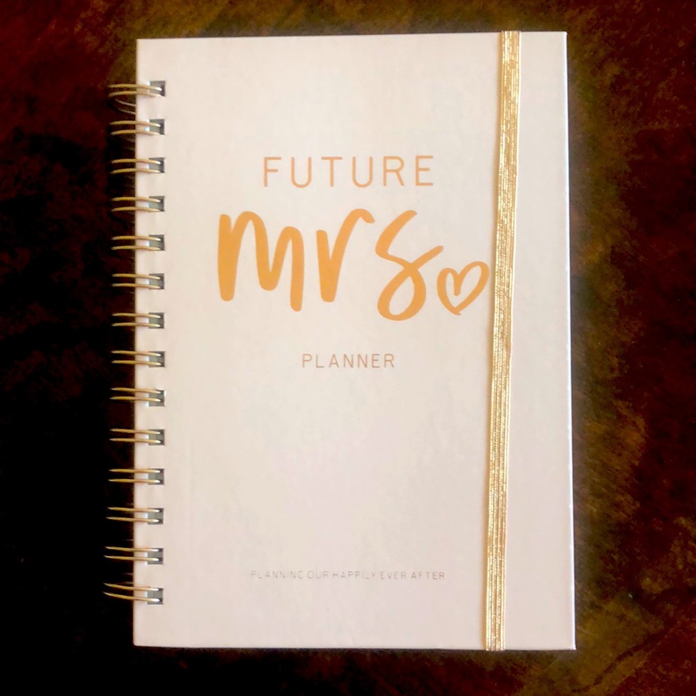 Bridal Planner for the Organized Bride/Gift for Bride.
